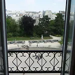 Des Arenes 3* Paris