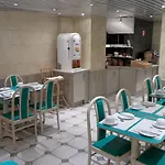 Des Arenes Hotel 3*
