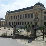 Des Arenes Hotel