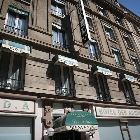 Des Arenes