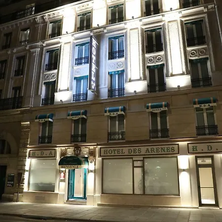 Des Arenes 3*