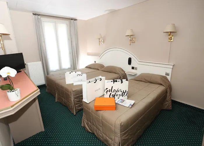 Des Arenes Hotel 3*