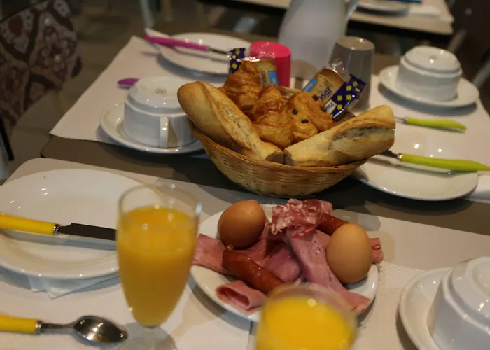Des Arenes Hotel 3*