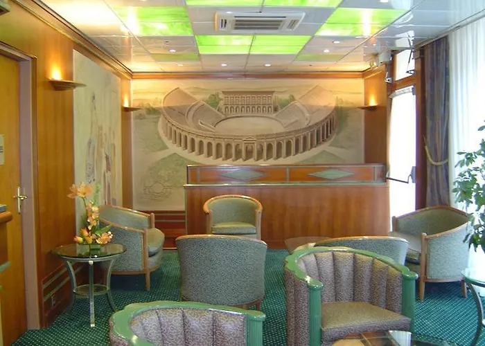 ديزارين فندق باريس